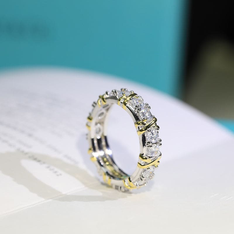 18K T Schlumberger Eighteen Stone Ring