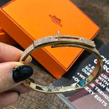 18K White Gold Kelly Diamonds H Bracelet