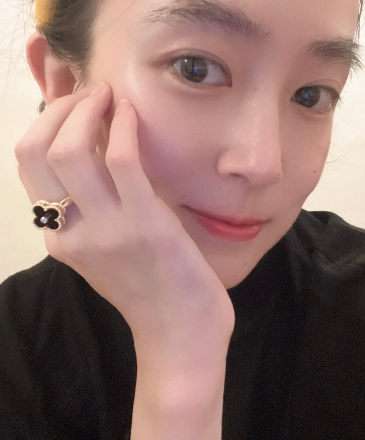 18K Vintage Alhambra Black Ring