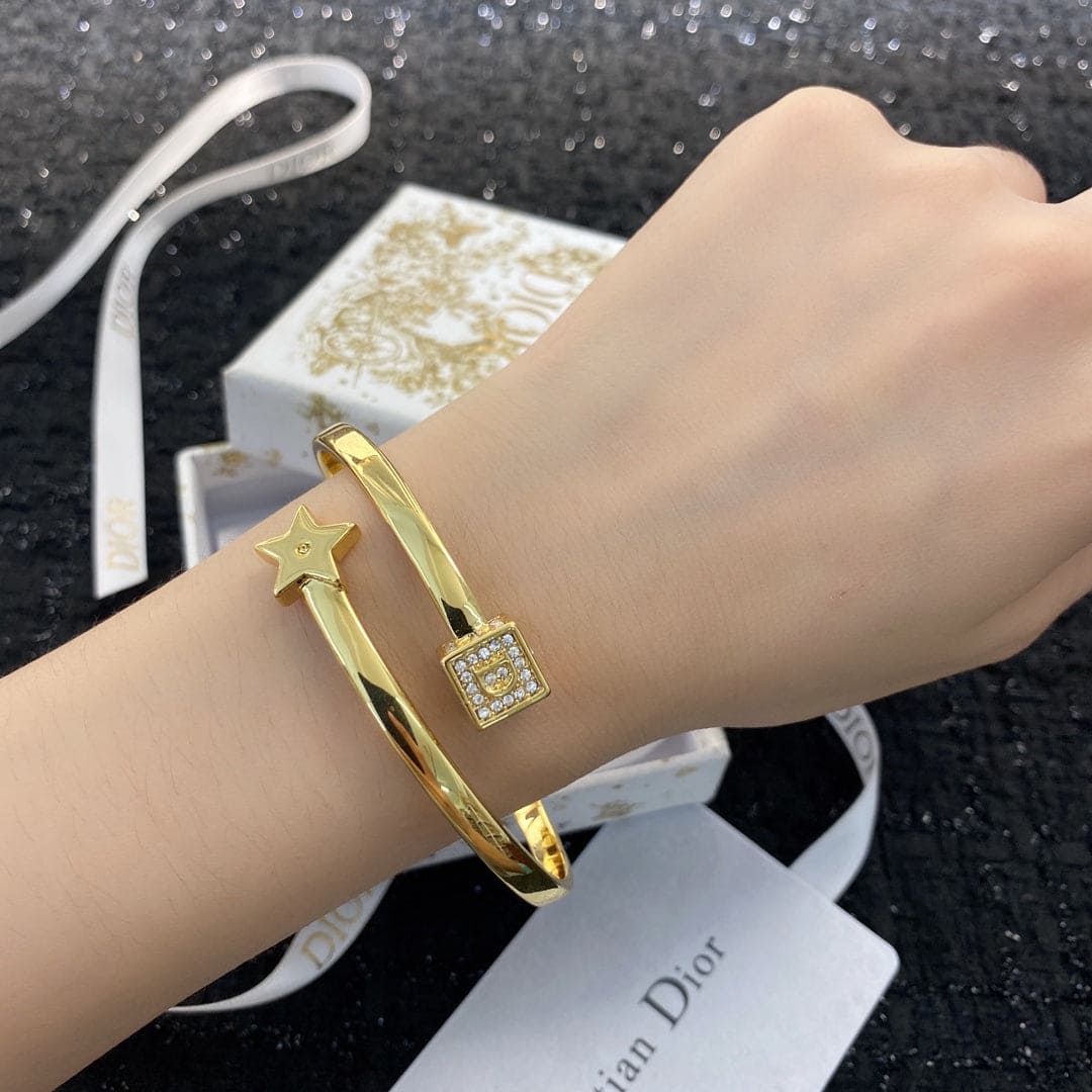 18K CD Star Open Cuff Bracelet