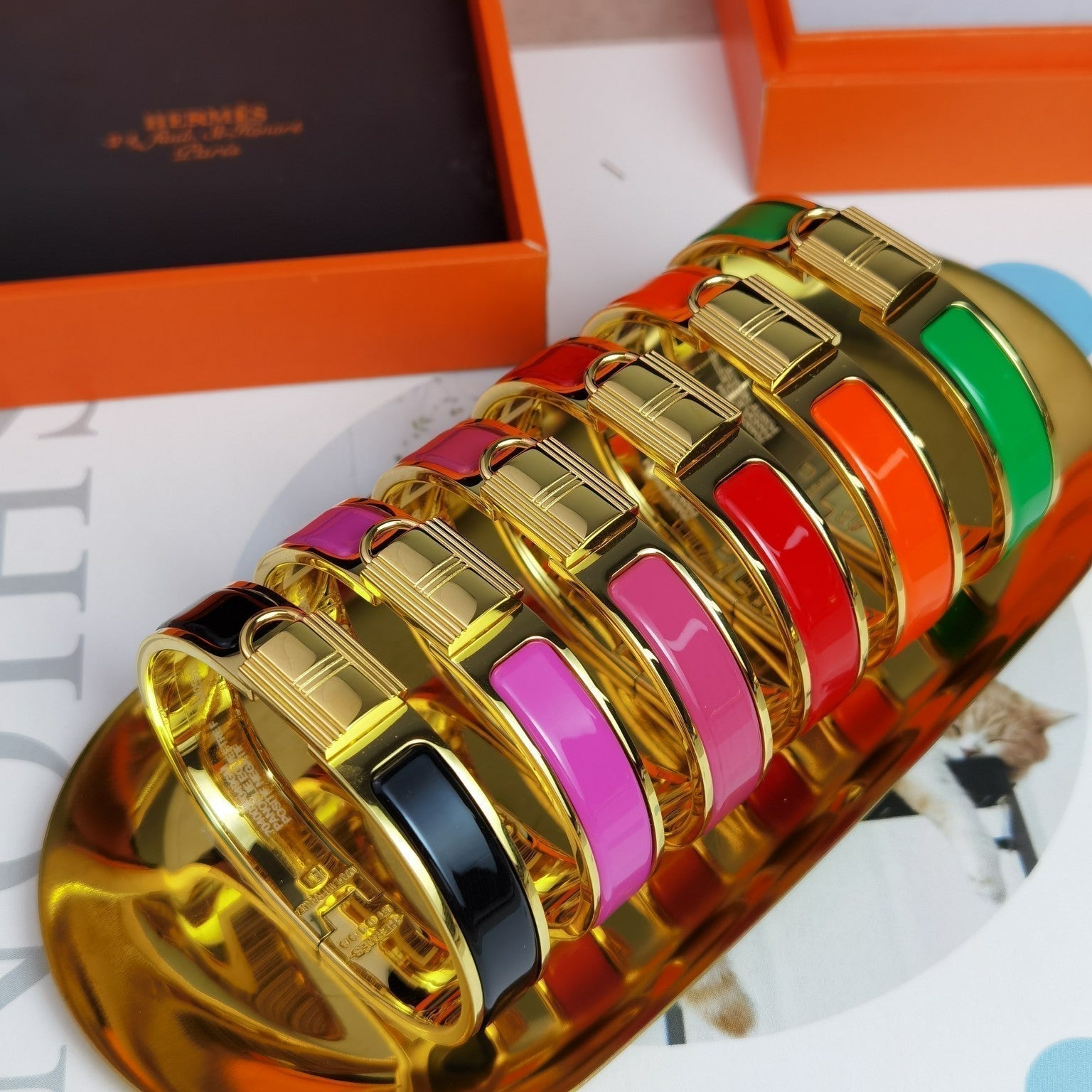 18K Clic Cadenas Red H Bracelet