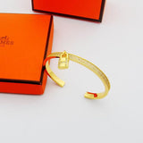 18K Kelly Clochette Diamond H Bracelet