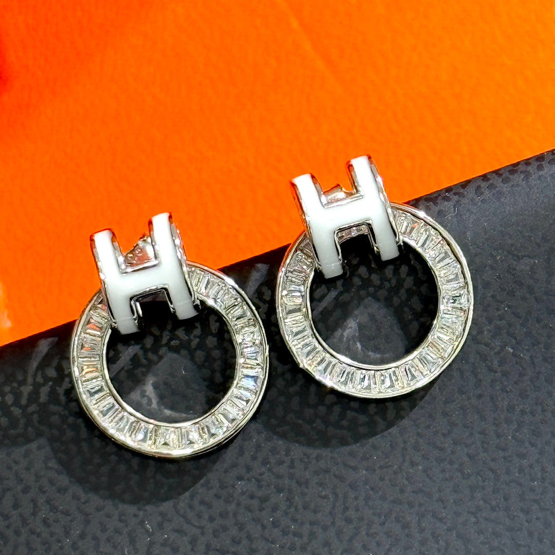 18K Clic H Diamond Earrings