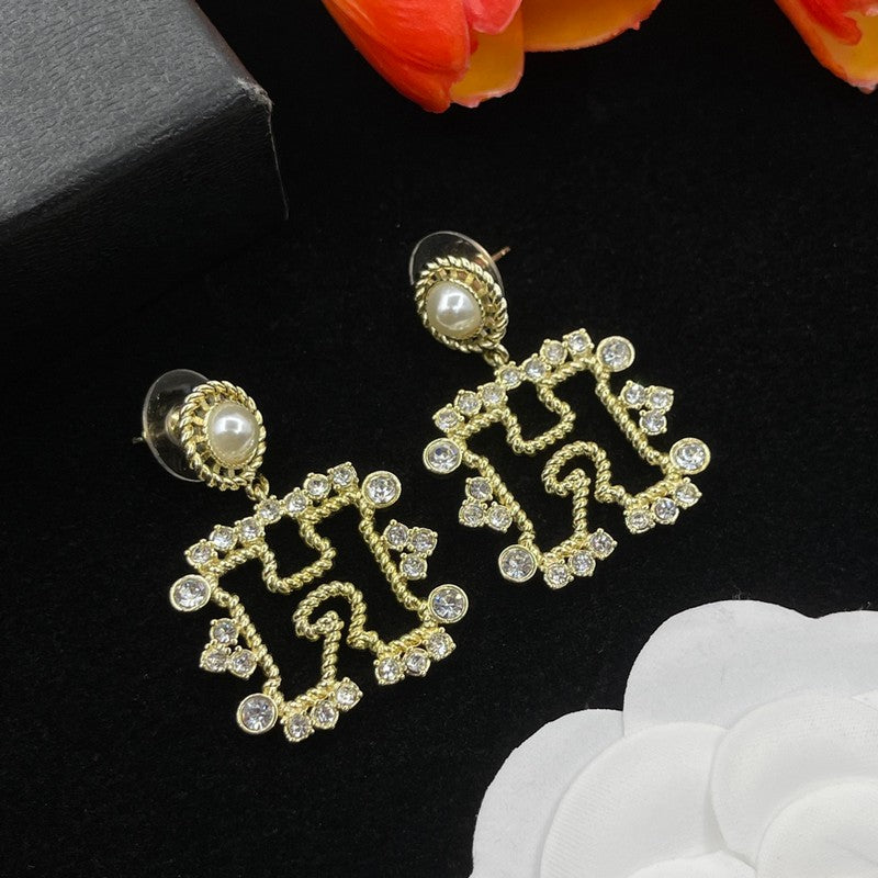 18K CC Diamond Gold Earrings