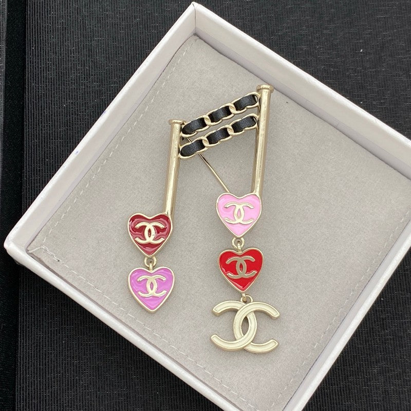 18K CC Pink Heart Music Symbol Brooch