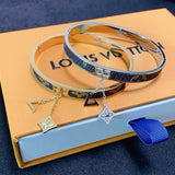 18K Louis Vintage Pendant Gold Bracelet