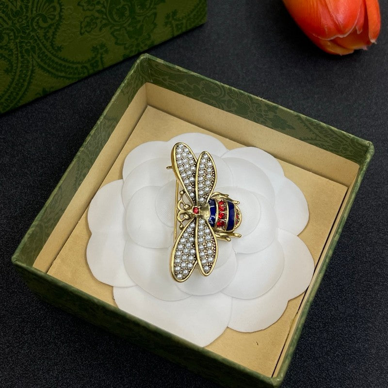 18K GG Red Bee Diamond Brooch