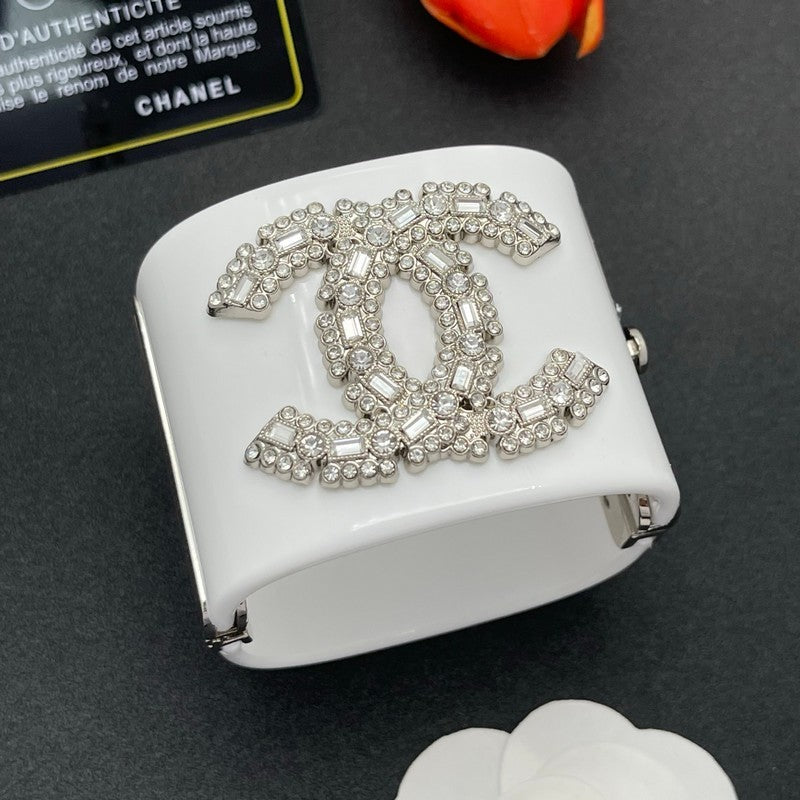 18K CC Pearl Diamond White Cuff Bracelet