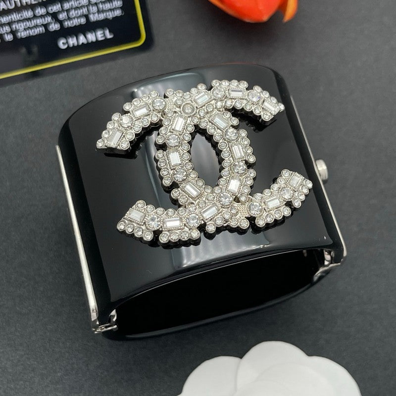 18K CC Pearl Diamond Black Cuff Bracelet