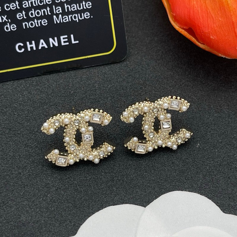 18K CC Pearl & Diamond Earrings