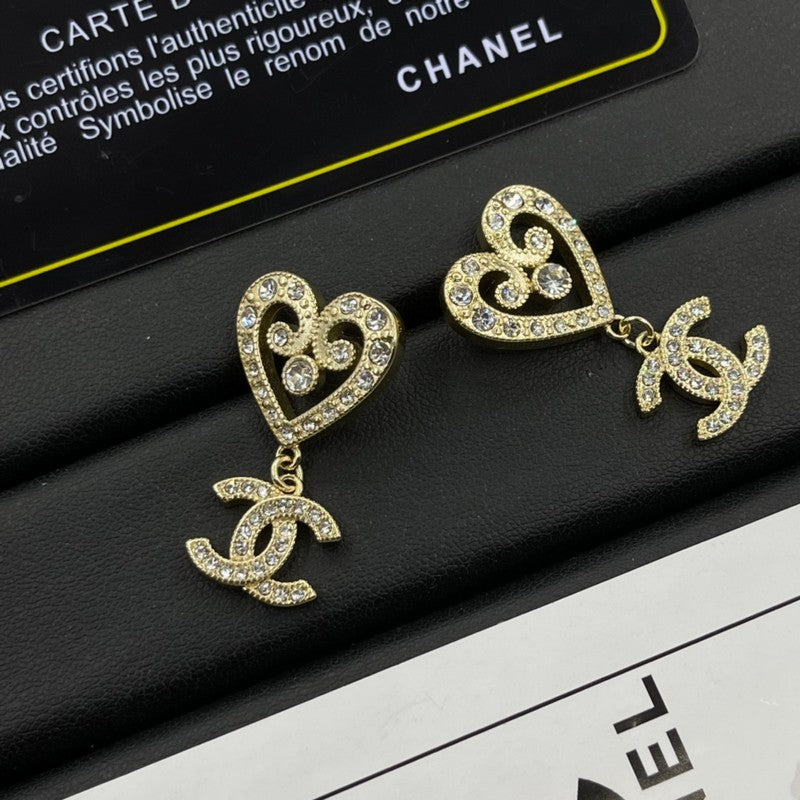18K CC Diamond Heart Earrings