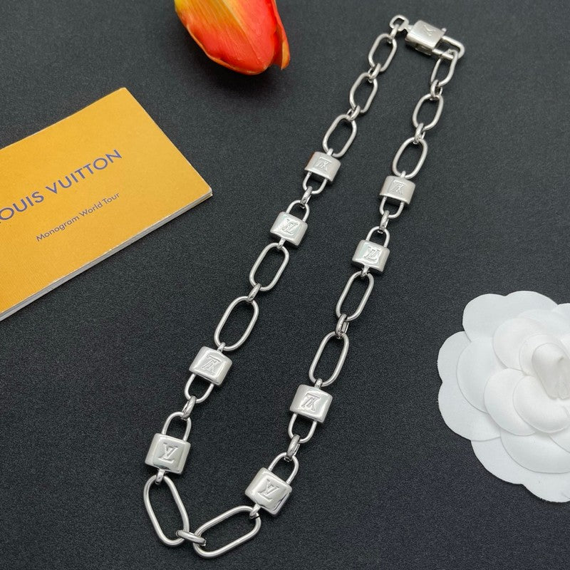 18K Louis Lock Gold Chain Necklace