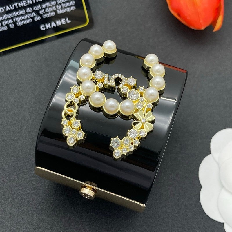 18K CC Pearl & Diamond Black Cuff Bracelet