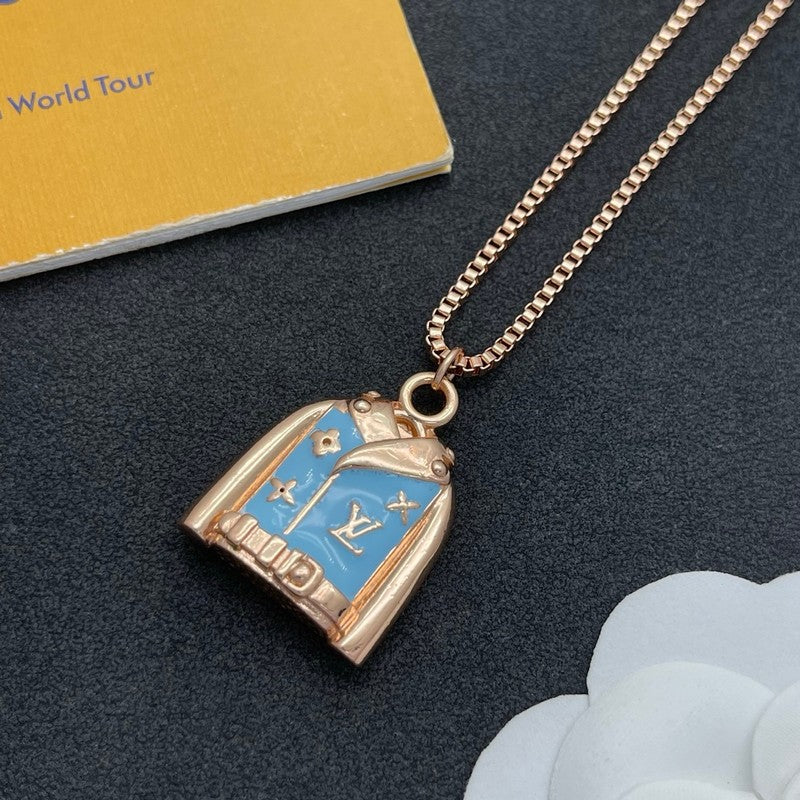 18K Louis Dress Gold Necklace