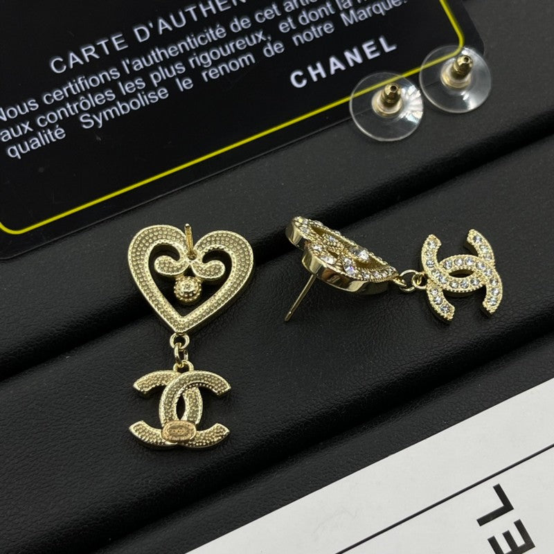 18K CC Diamond Heart Earrings