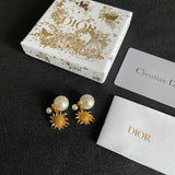 18K CD Vintage Flower Earrings