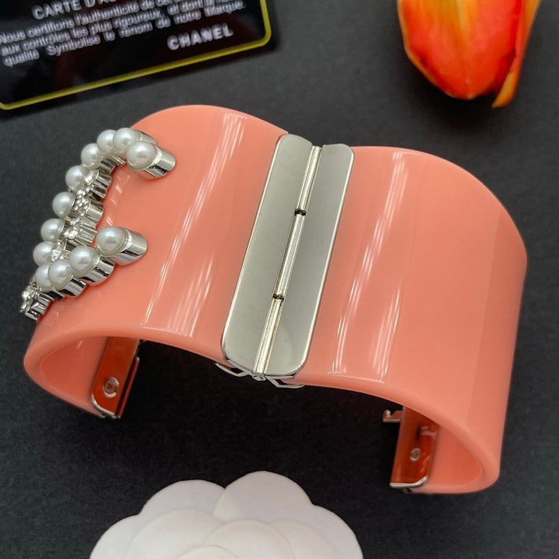 18K CC Pearl & Diamond Pink Cuff Bracelet