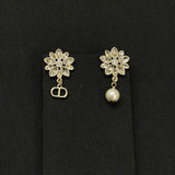 18K CD Flower Diamond Earrings