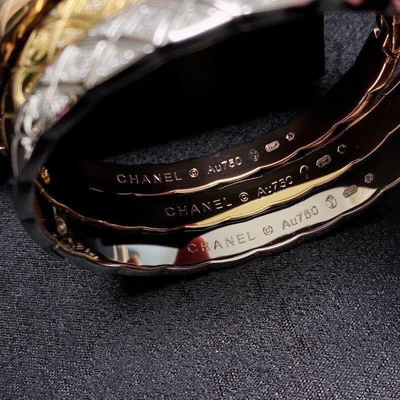 18K CC Coco Crush Diamond Bracelet
