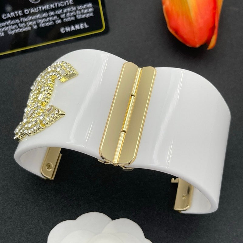 18K CC Pearl Diamond White Cuff Bracelet