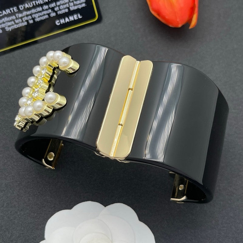 18K CC Pearl & Diamond Black Cuff Bracelet