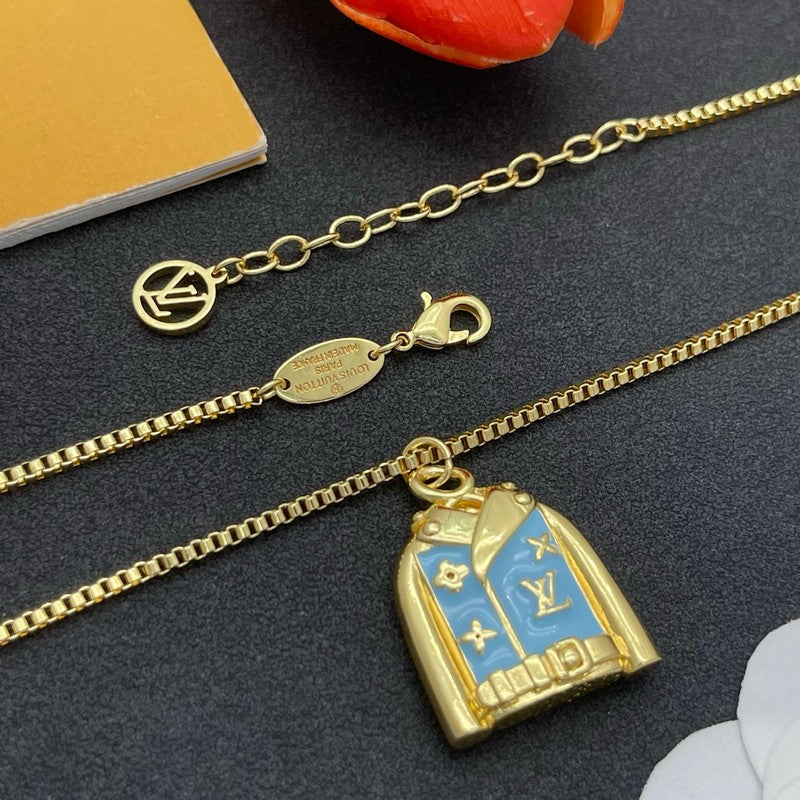 18K Louis Dress Gold Necklace