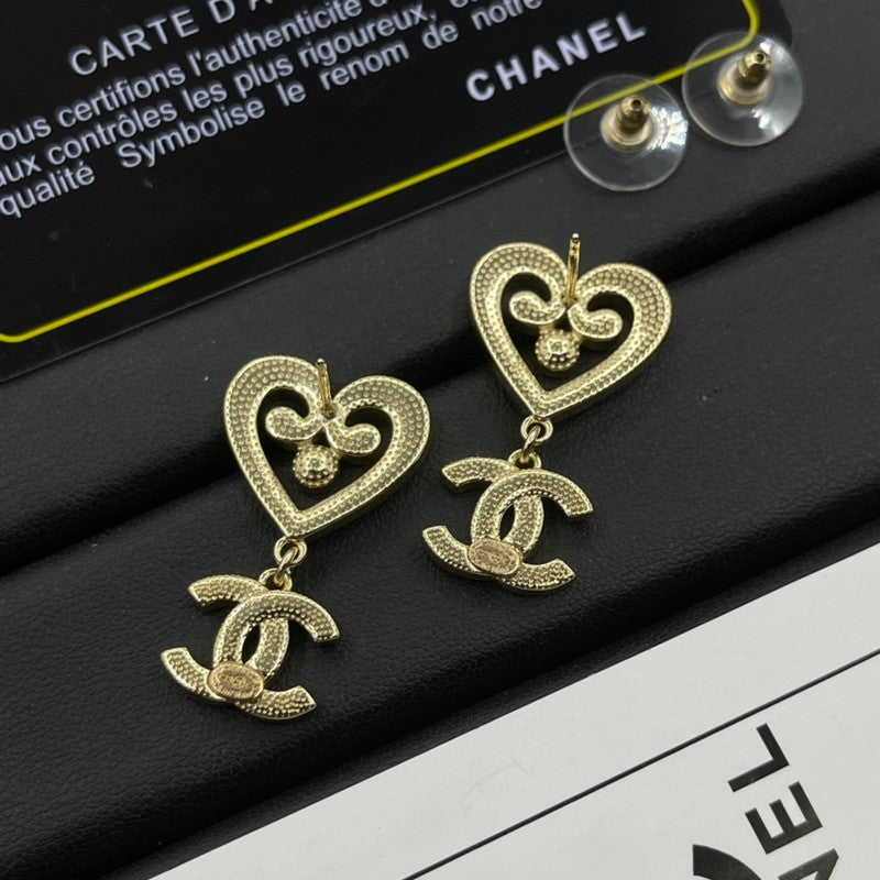 18K CC Diamond Heart Earrings
