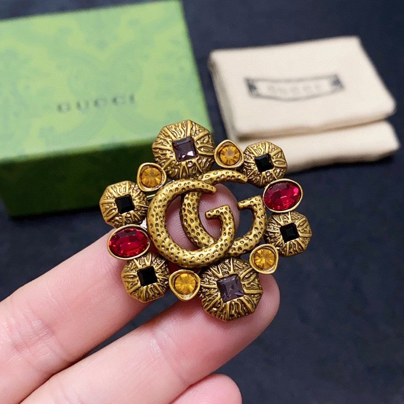 18K GG Flower Crystal Brooch