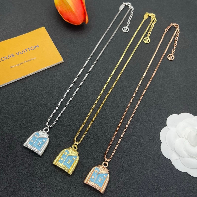 18K Louis Dress Gold Necklace