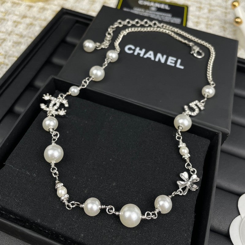 18K CC N.5 Choker Diamond Necklace